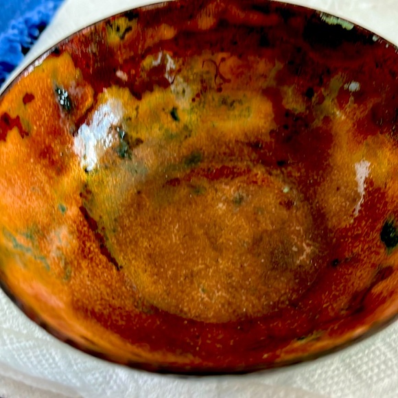 Small Vintage Enamel & Metal Glazed Bowl - Picture 3 of 6